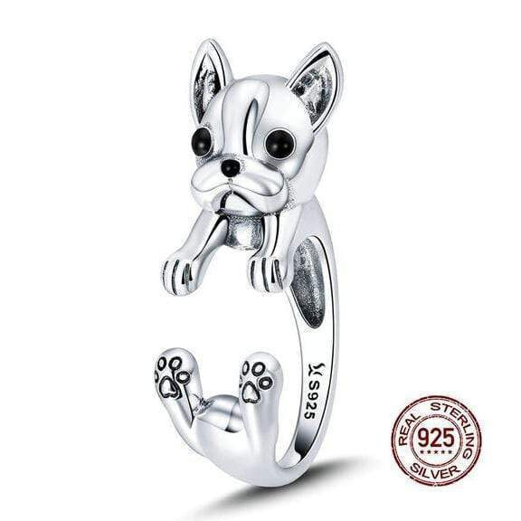 Silver woman ring of a frenchie