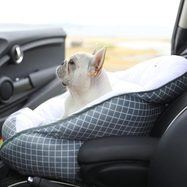 Frenchie World Shop Cozy French Bulldog Safety Car Seat