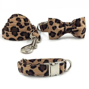 Frenchie World Shop collar bow and leash / XS Leopard Print Collar, Leash & Bowtie Set