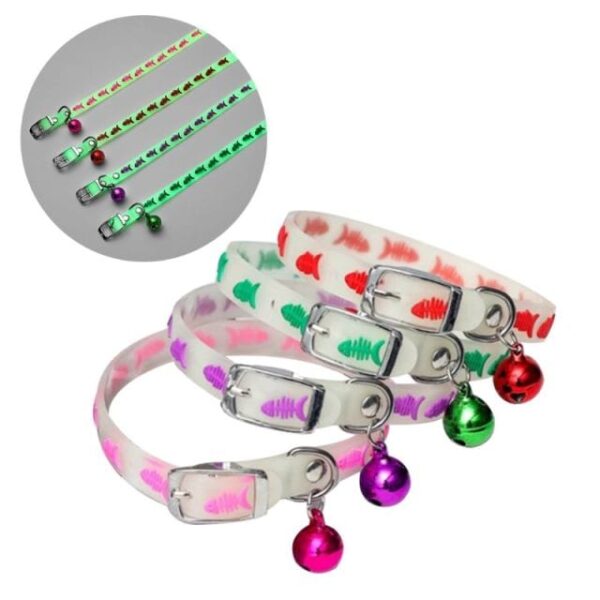 Frenchie World Shop A 1PC SEND AT RAMDON Pet Glowing Collars with Bells Glow at Night Dogs Cats Necklace Light Luminous Neck Ring Accessories Drop Shipping