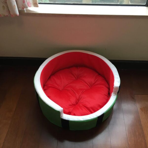 Frenchie World Shop Watermelon Dog Bed