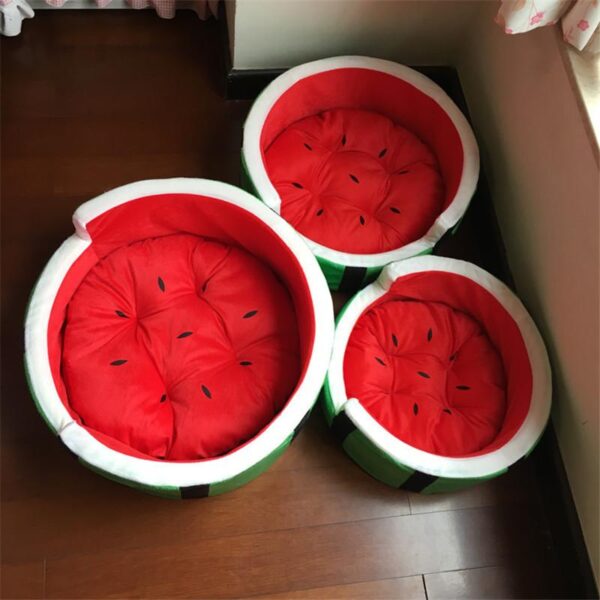 Frenchie World Shop Watermelon Dog Bed