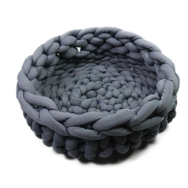Frenchie World Shop dark gray / 50 Winter Yarn Dog Bed